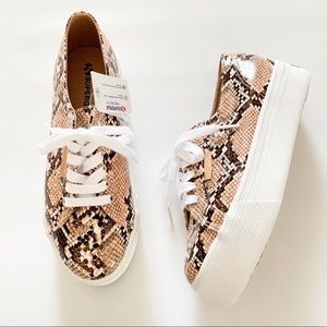 Snakeskin platform Supergas size 8